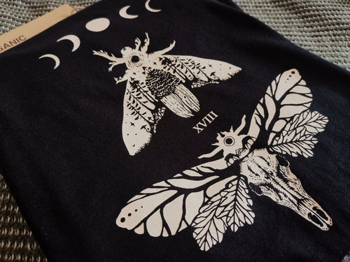 Death Head Moth T-shirt (unisex)