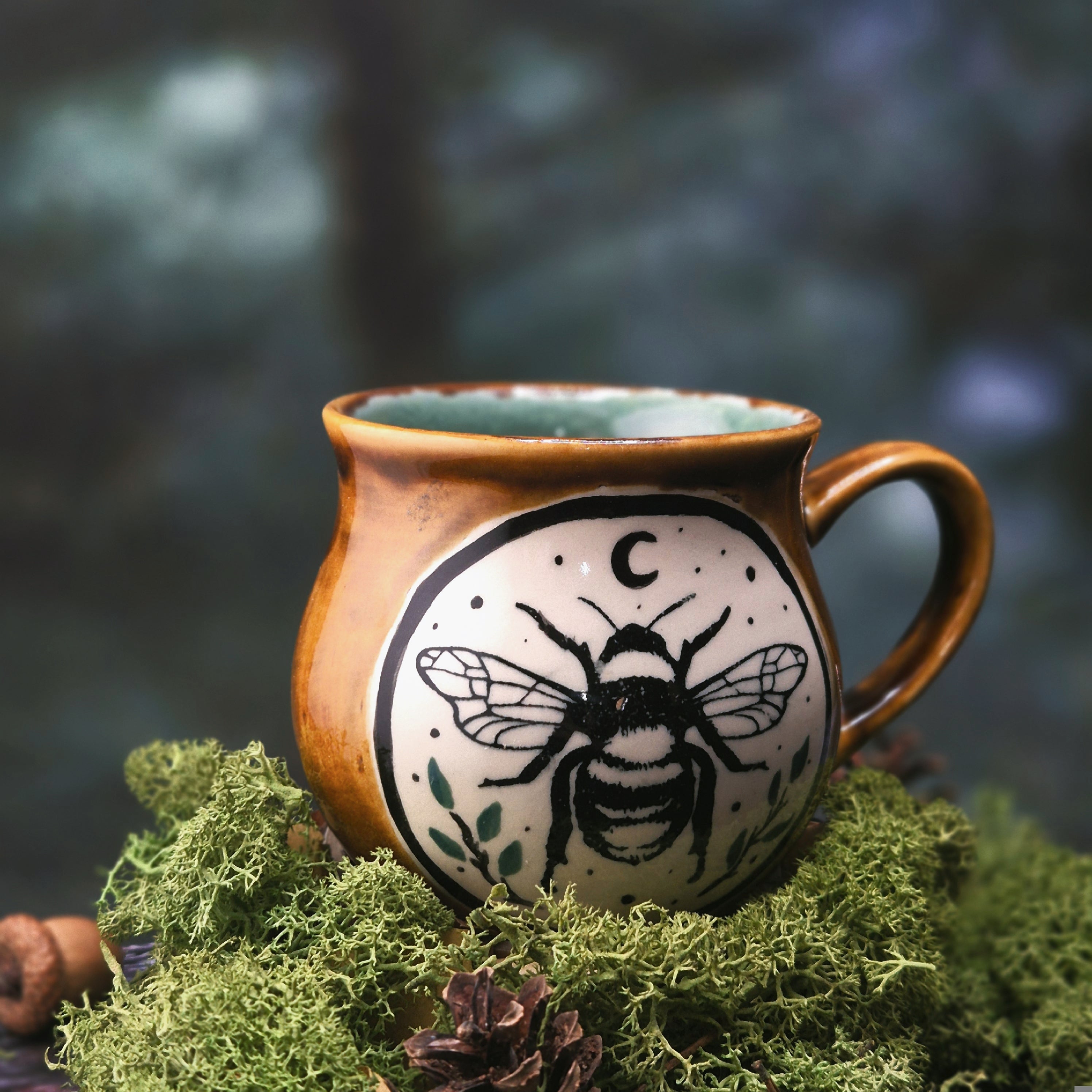 Bee mug 350 ml