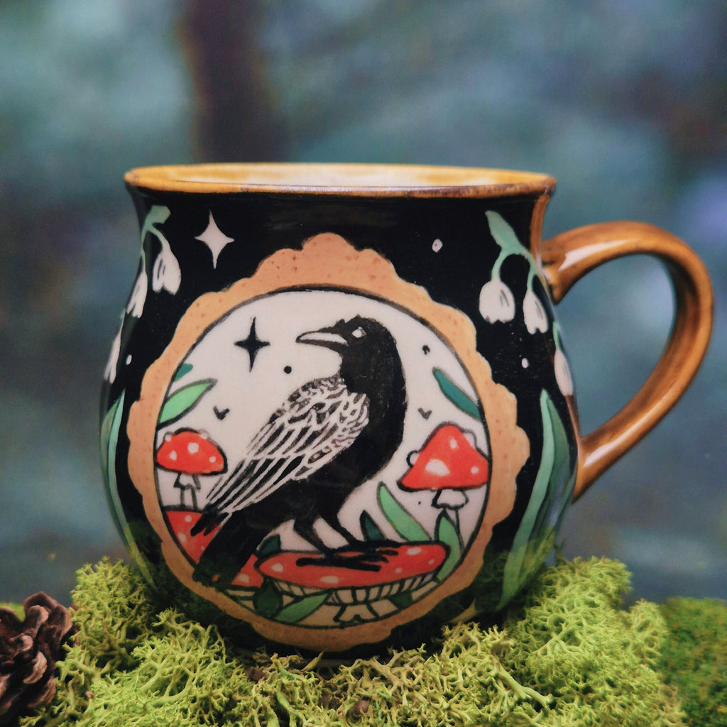 Raven and lily of the valley mug 500 ml