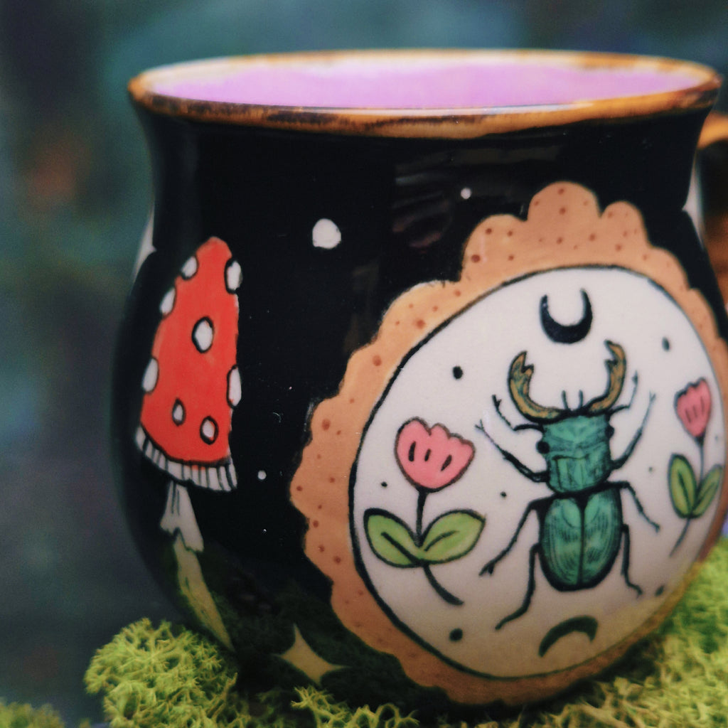 Beetle pink mug 500 ml 💚🩷