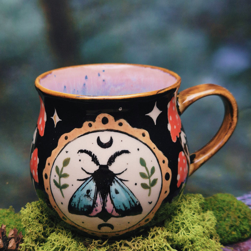 Moth mug 500 ml 🦋
