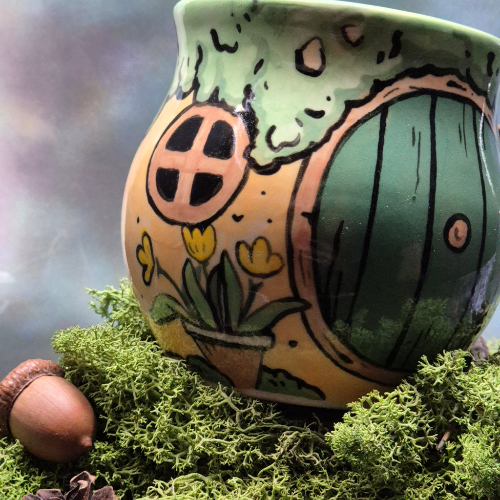 Hobbit home mug 350ml🌼