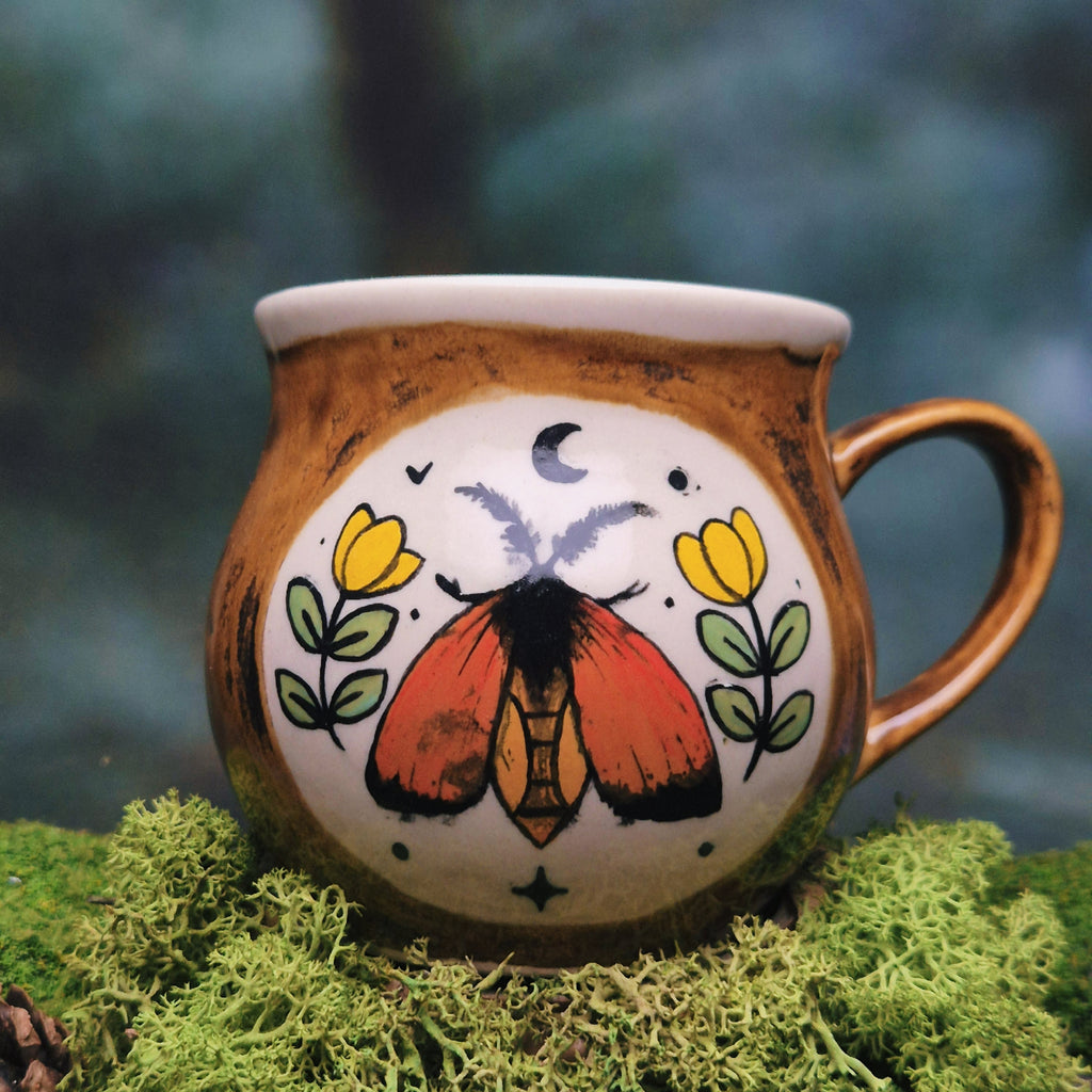 Moth mug 350 ml 💛