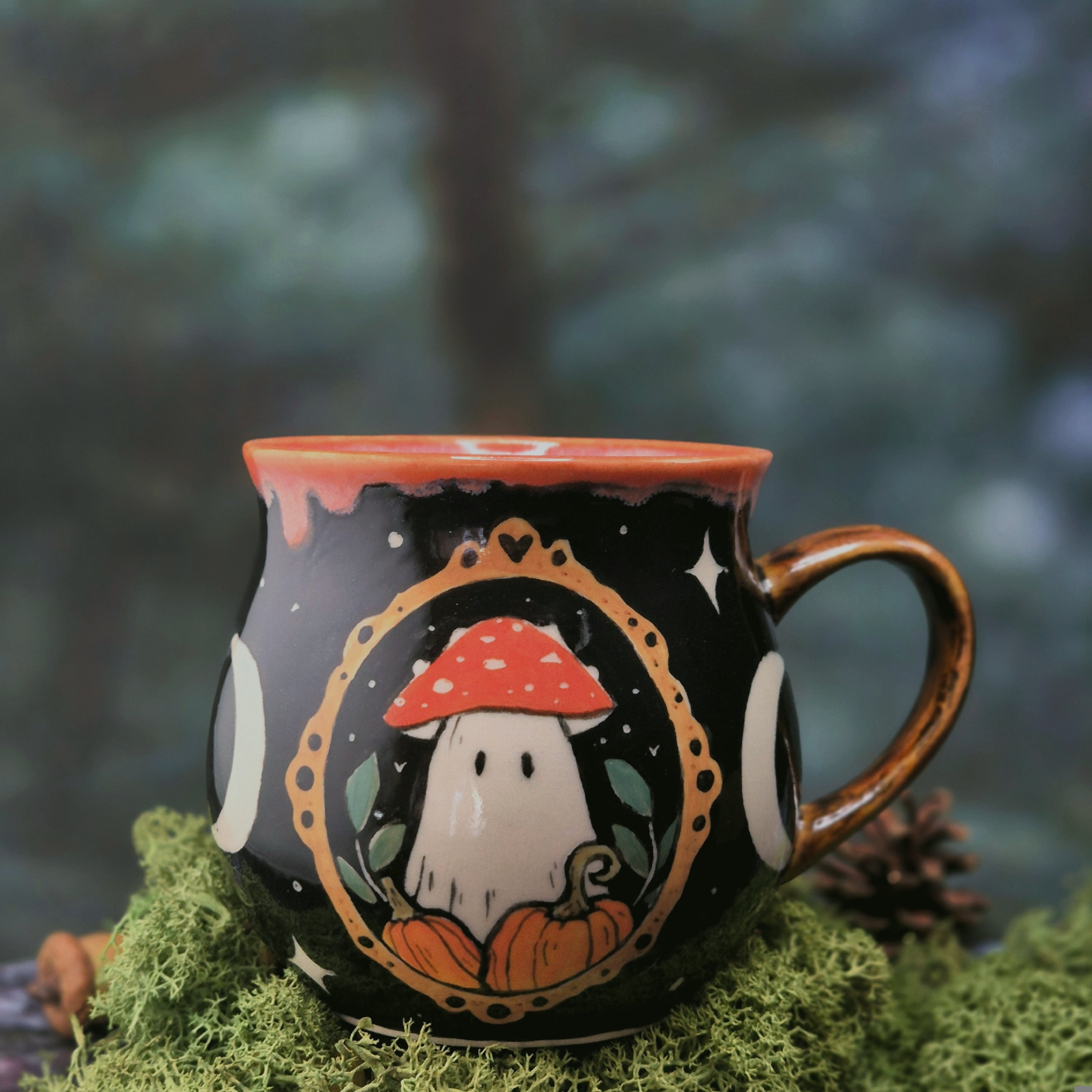 October ghost mug 500 ml 👻