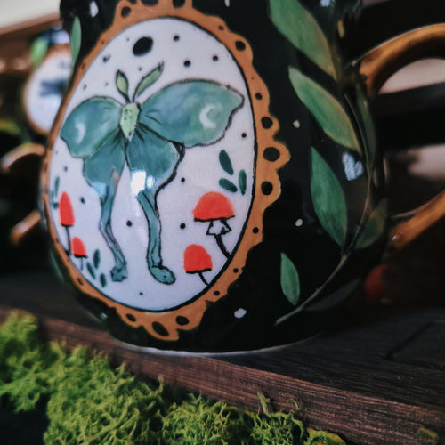 Luna Moth Mug 500 ml