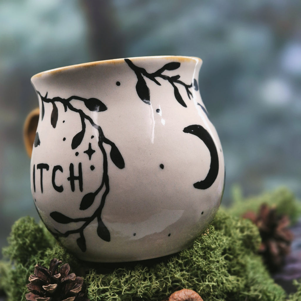 "Witchy" ćma no.2 - kubek 500 ml 🌜