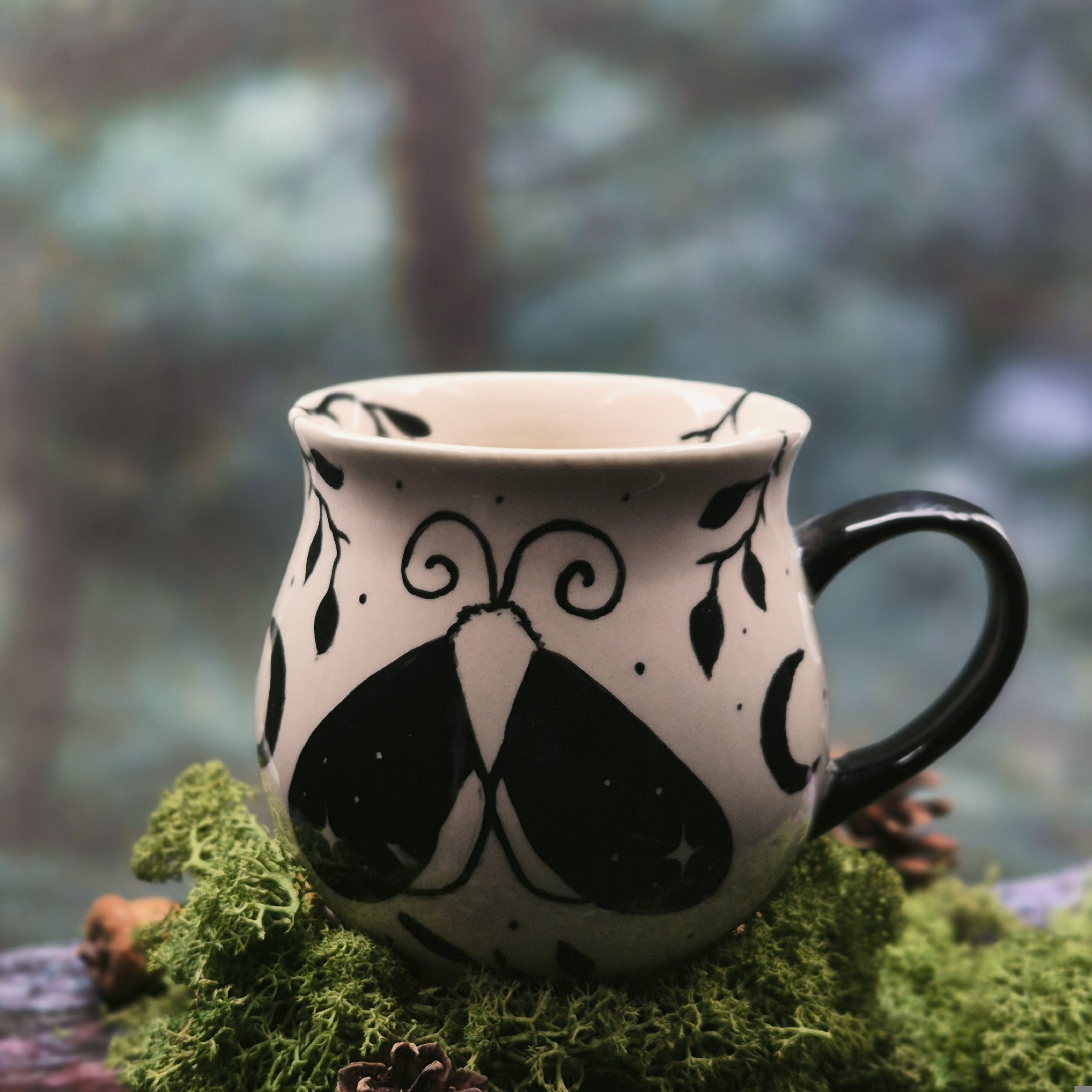 Witchy moth (no.1) 500 ml 🌜